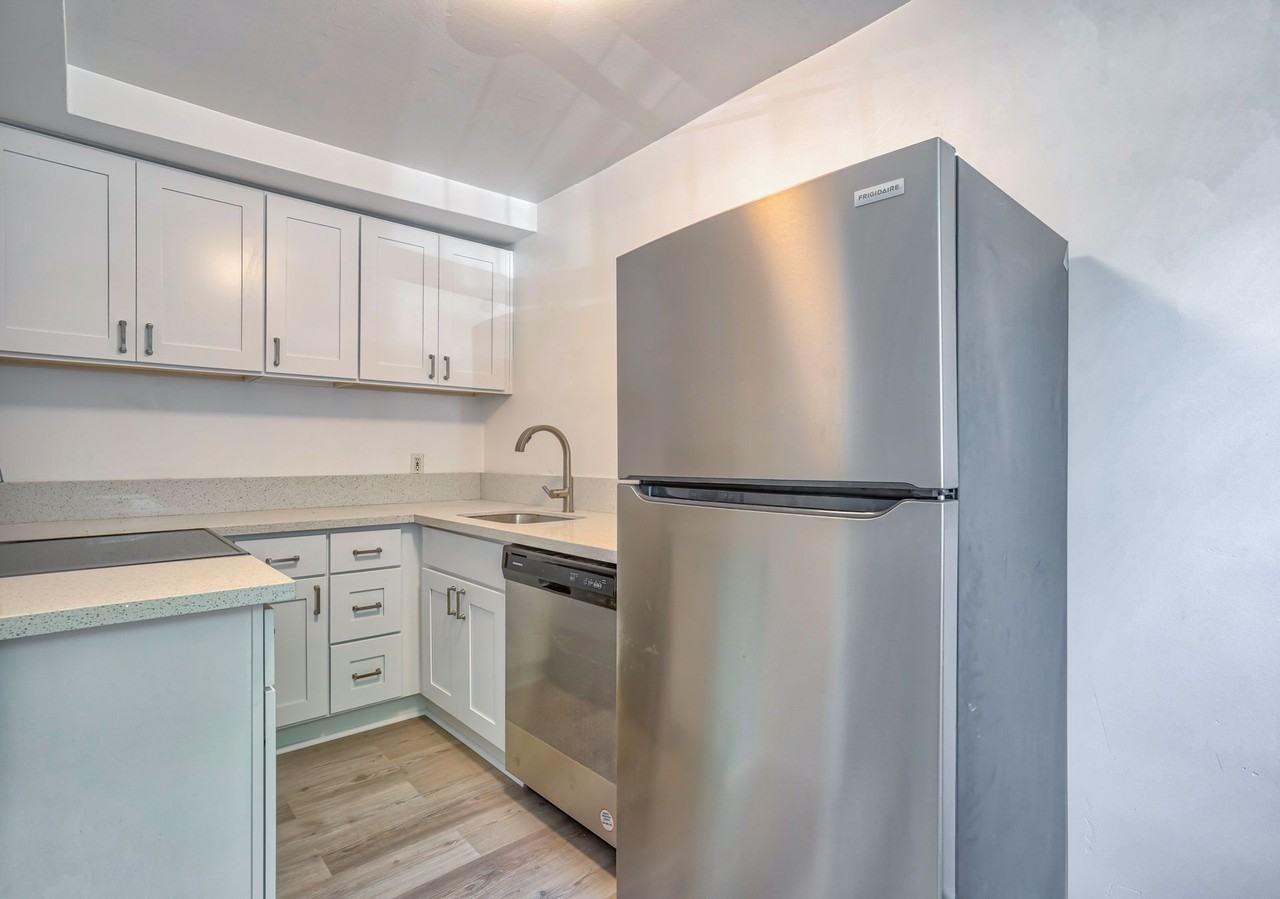 Winona Apartments! - Photo 3 of 15