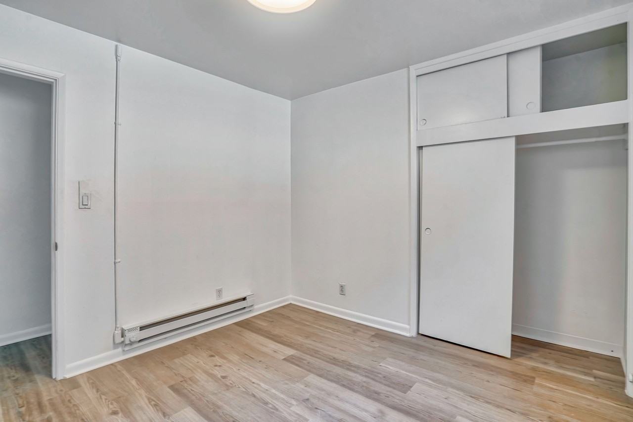 Winona Apartments! - Photo 7 of 15