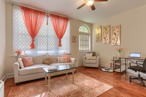 featured image of 103 Locust St