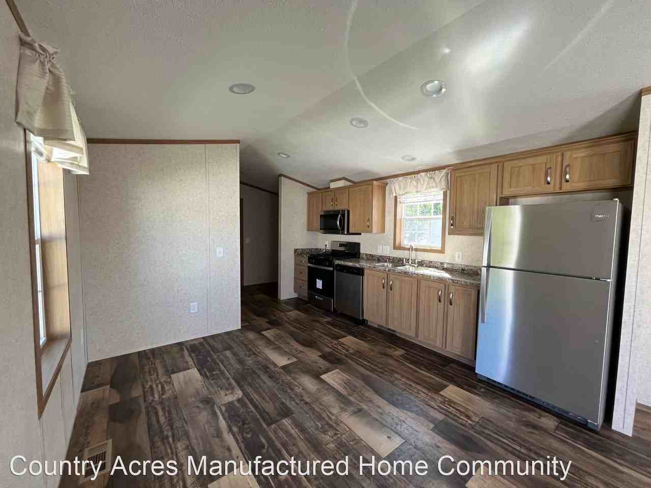 Country Acres Manufactured Home Community  Route 7 - Photo 2 of 2