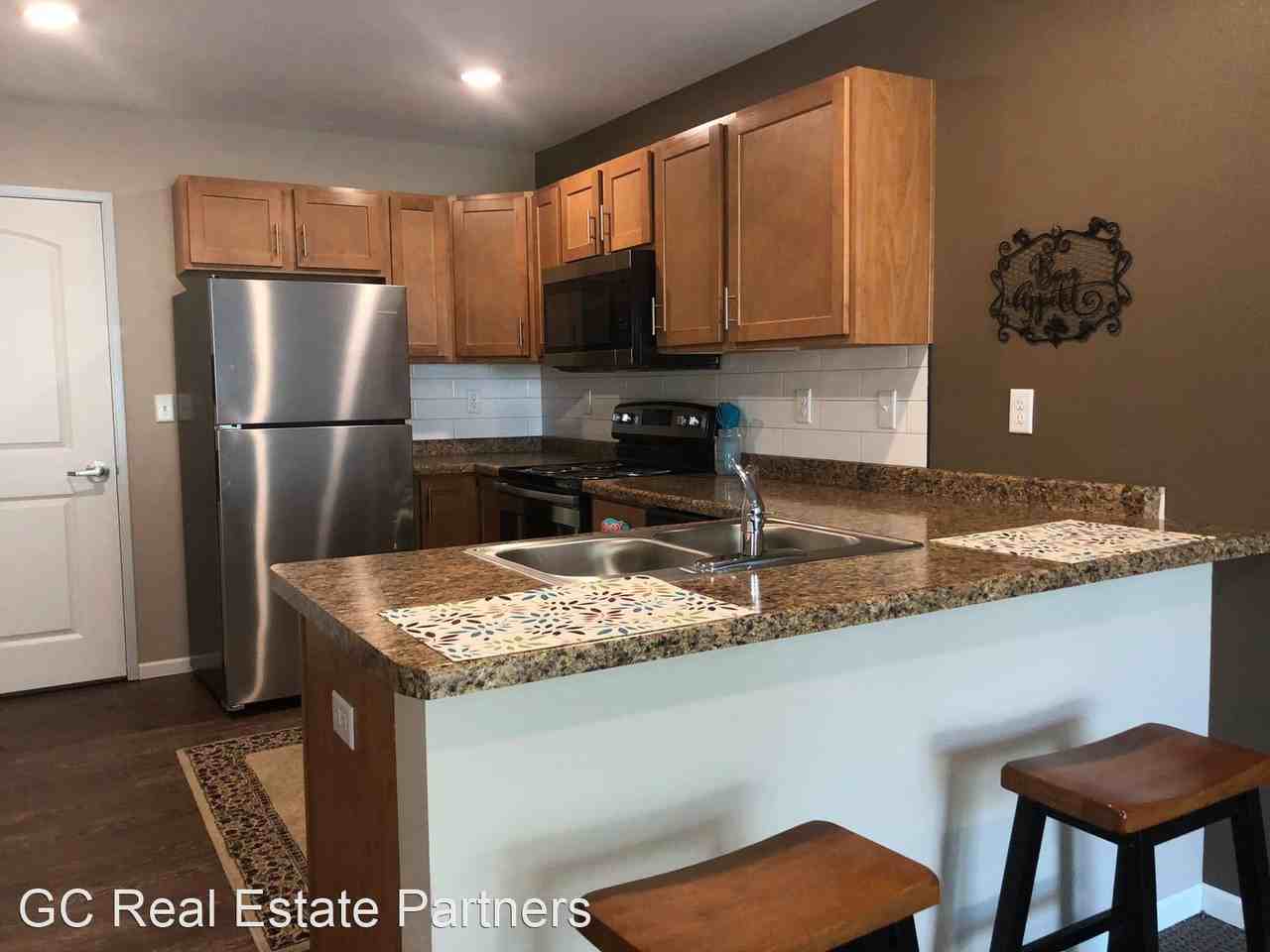 Dakota's Estates - Photo 2 of 2