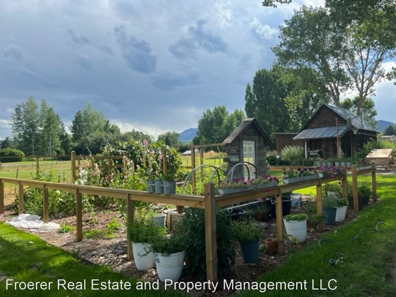 375 S 7700 E - Photo 3 of 20