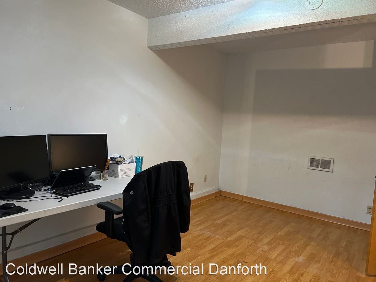 11531 Se 320th Pl - Photo 2 of 18