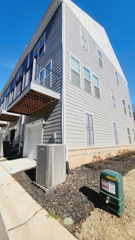 1455 Briar Creek Rd - Photo 2 of 18