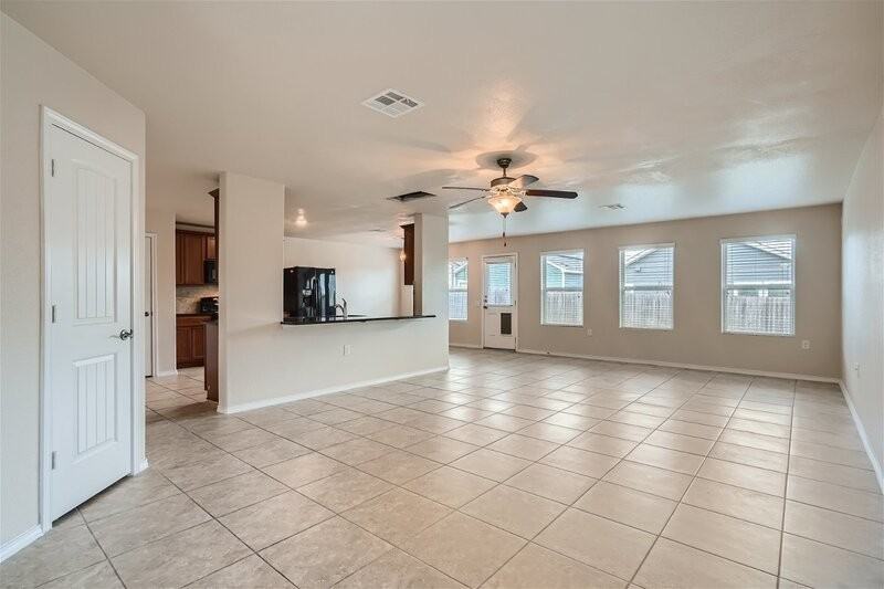 7112 Razors Edge Dr - Photo 3 of 27