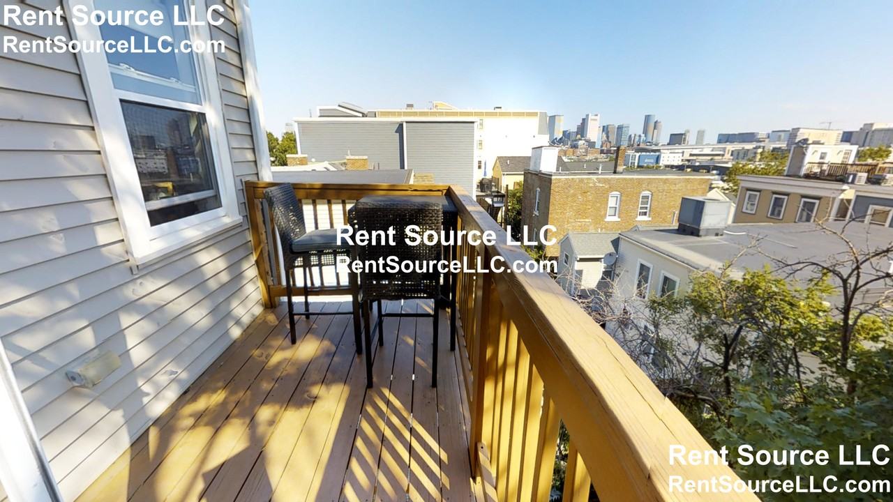 338 W 3rd St #3 - Photo 6 of 13