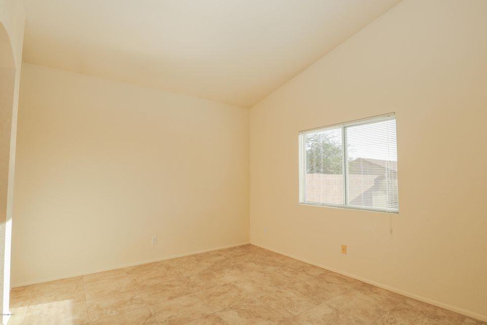 9258 E Muleshoe St - Photo 7 of 15