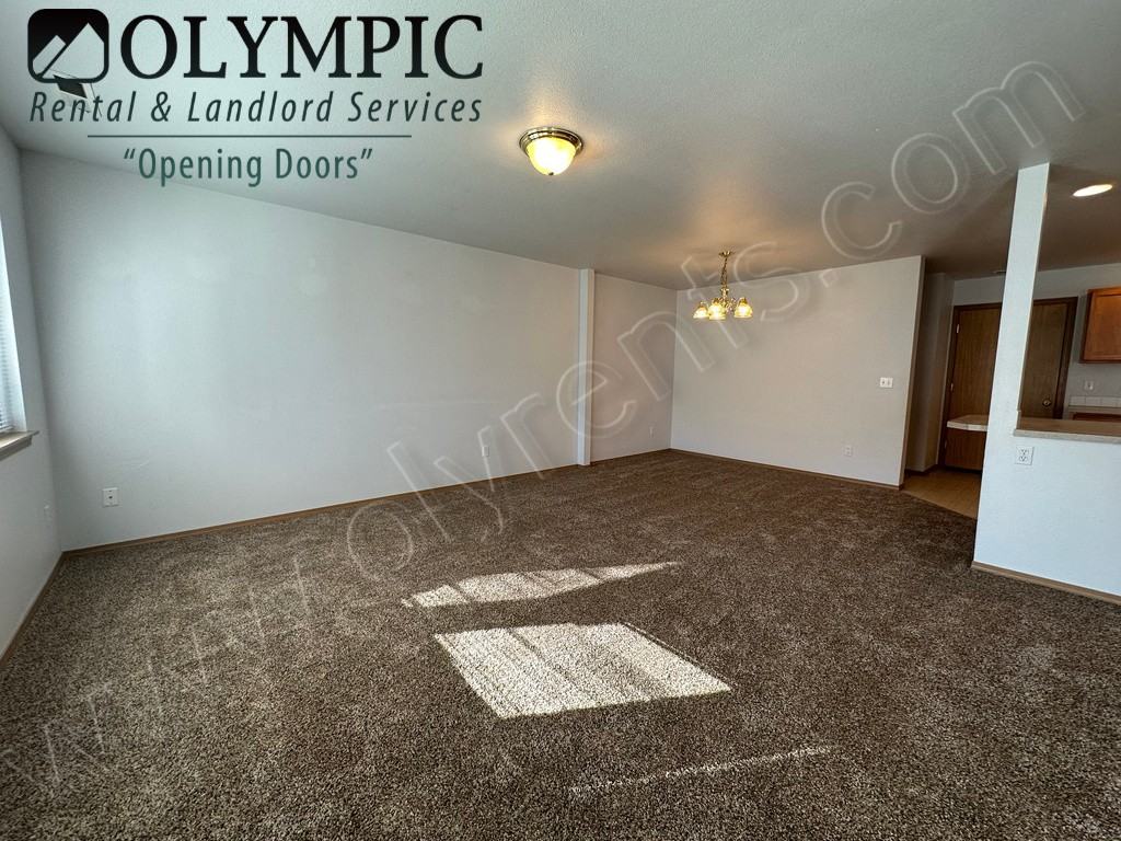 4866 43rd Ln Se - Photo 4 of 25