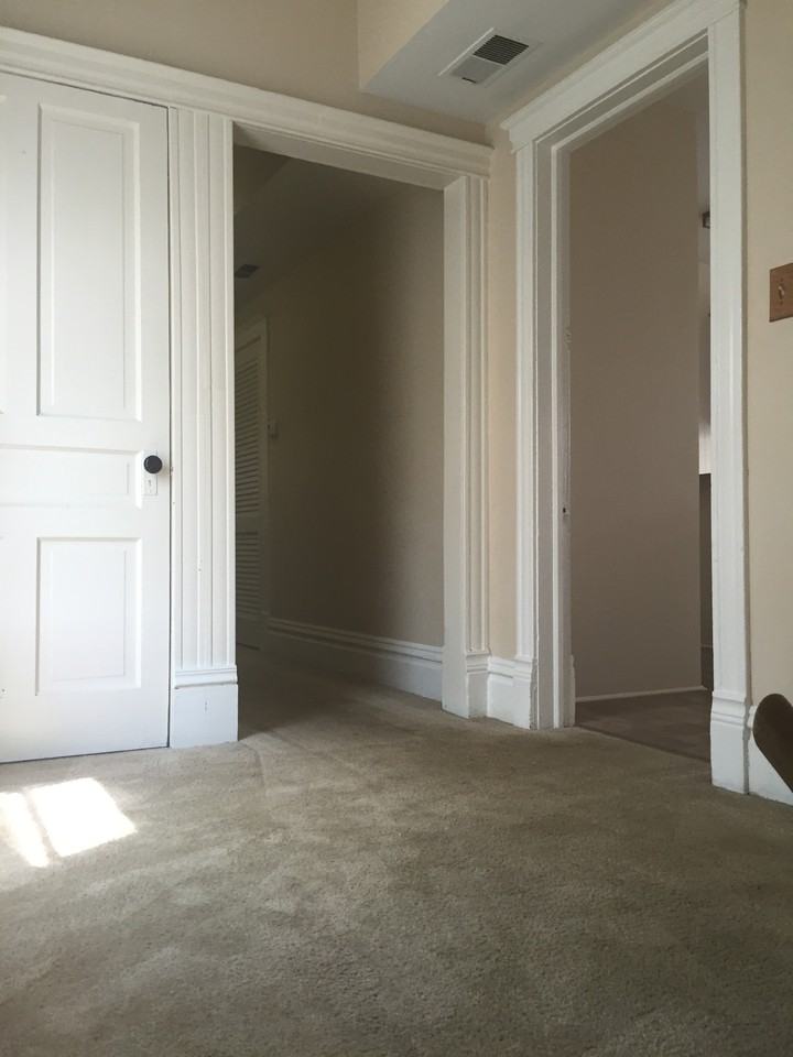 12 Spring St - Photo 2 of 18