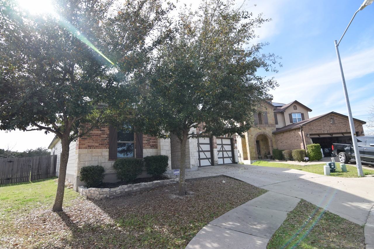 9044 Single Bend Trl - Photo 3 of 23