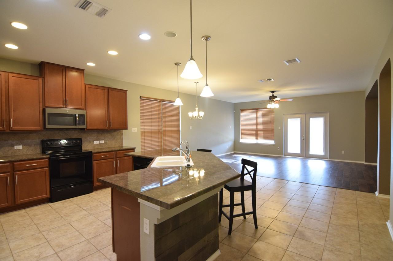 9044 Single Bend Trl - Photo 4 of 23