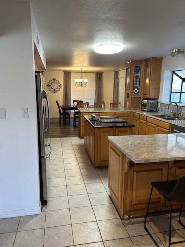 285 Vernon St - Photo 3 of 27