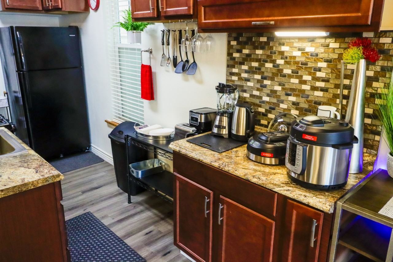 3442 N Lafayette St #NA - Photo 7 of 31