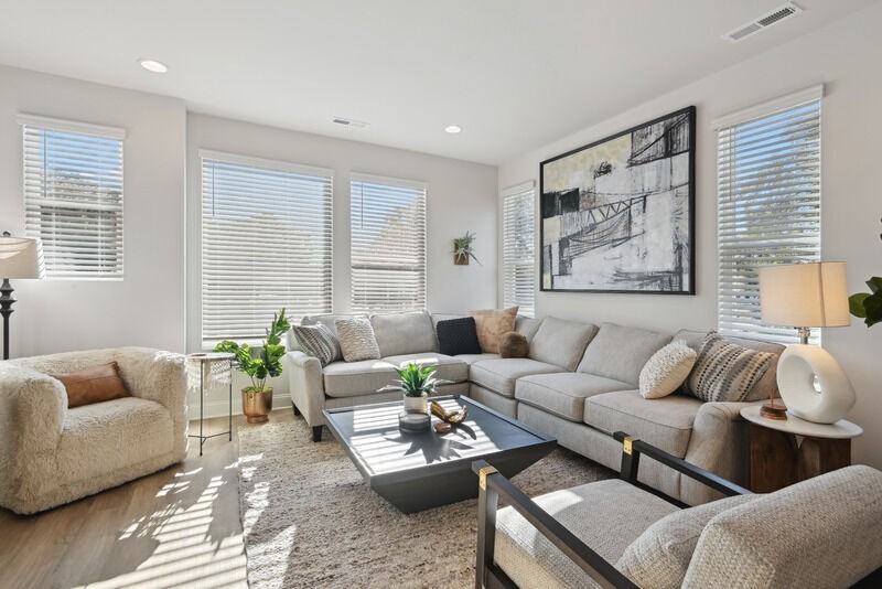 Enderly Towns - Photo 7 of 31