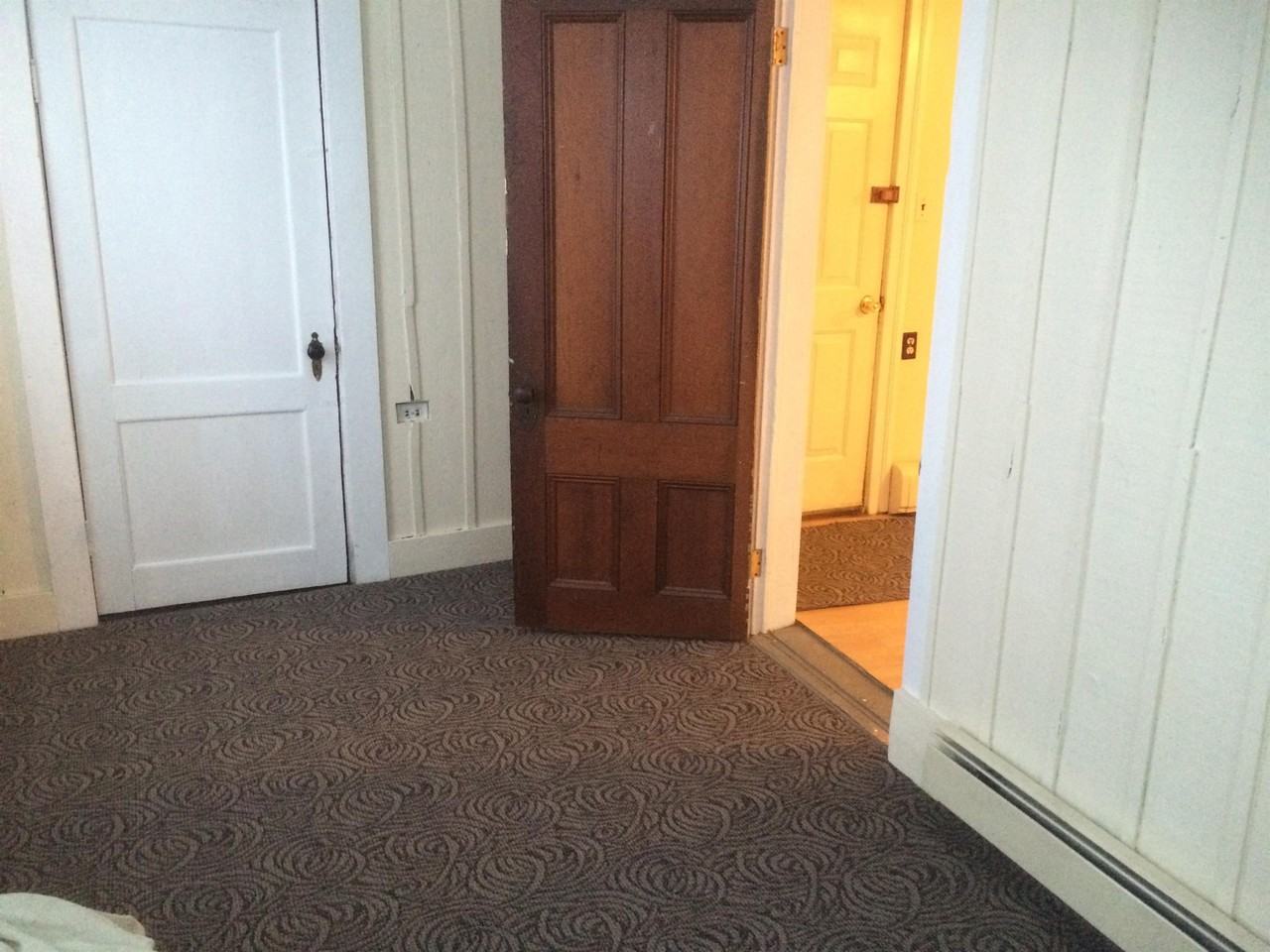 10 Shaw St #1 - Photo 5 of 11