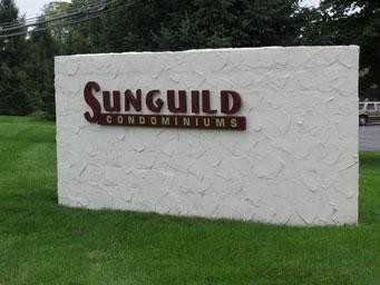 1077 Lancaster Blvd - Photo 3 of 17