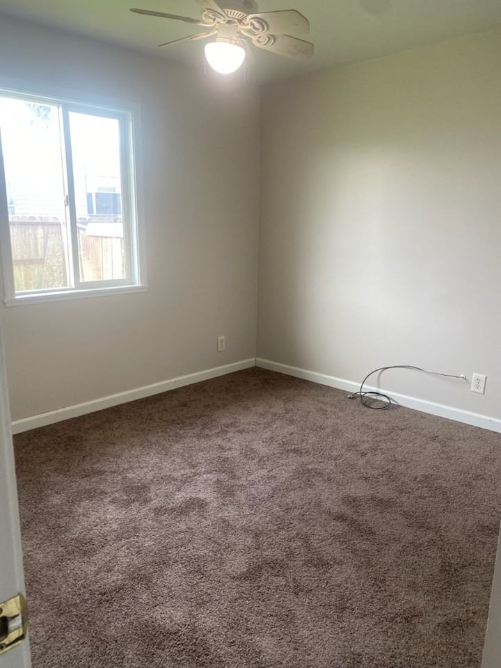 2511 Holly Dr #BACK - Photo 4 of 8