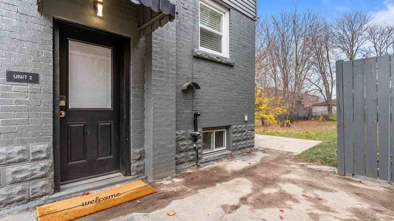 777 UPPER GAGE AVE Apartments 777 Upper Gage Ave, Hamilton, ON L8V