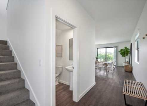 Avenue5 Residential, LLC 1 of 4