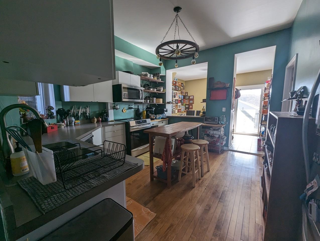 3145 W Augusta Blvd #1 - Photo 4 of 11