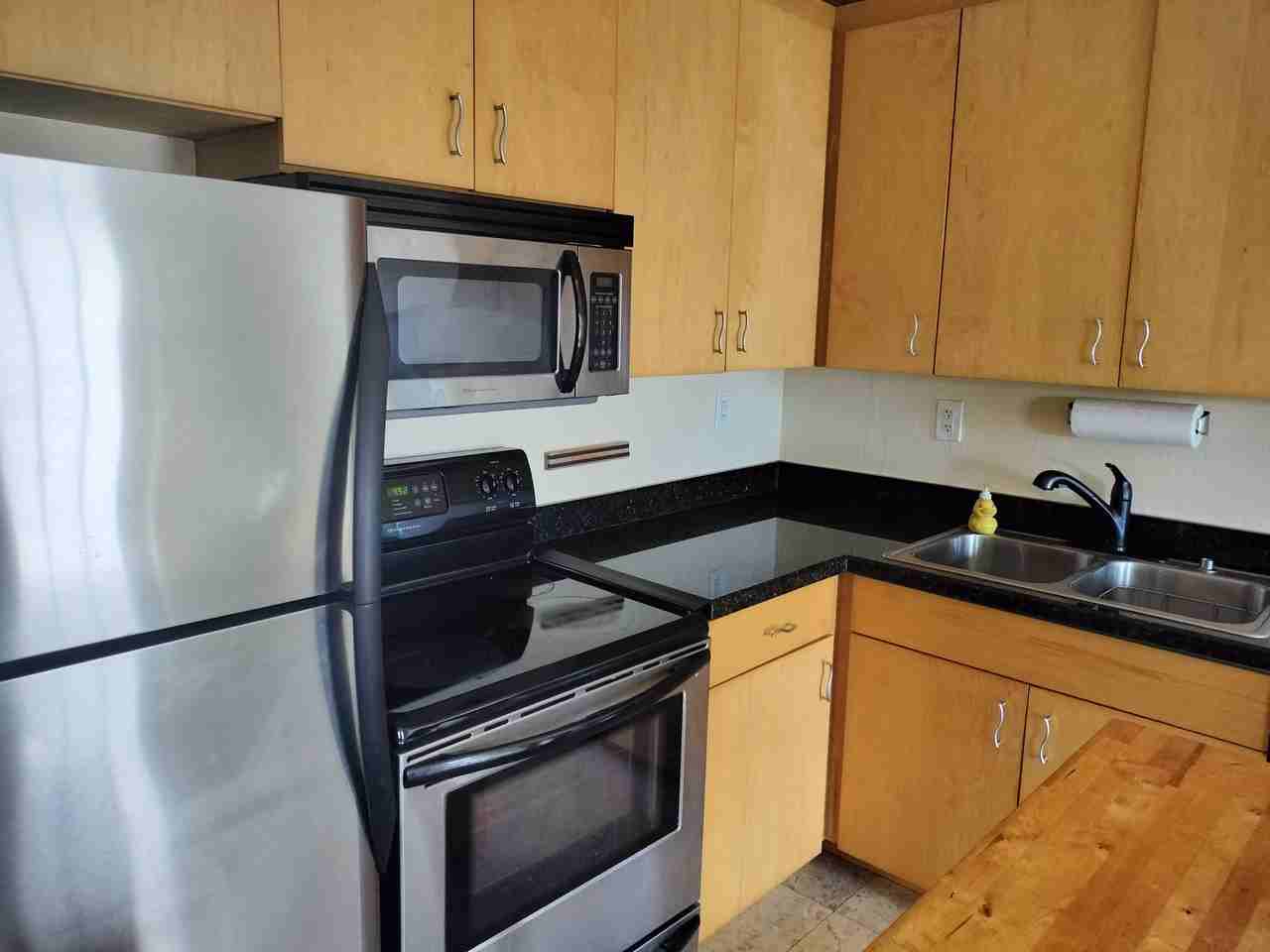 728 Ne 13th Ct #8 - Photo 2 of 7