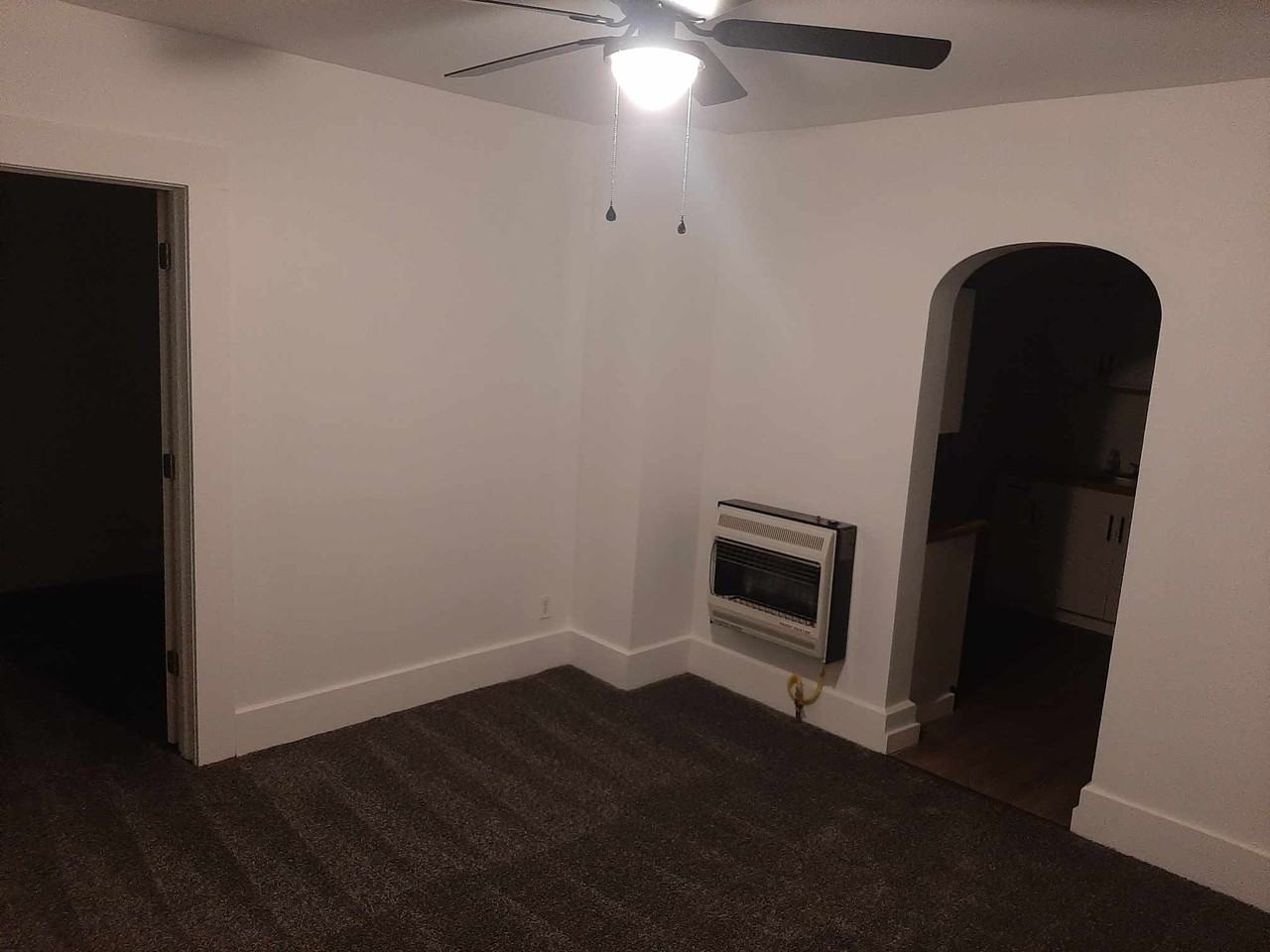 122 W Somers St #122 - Photo 4 of 12