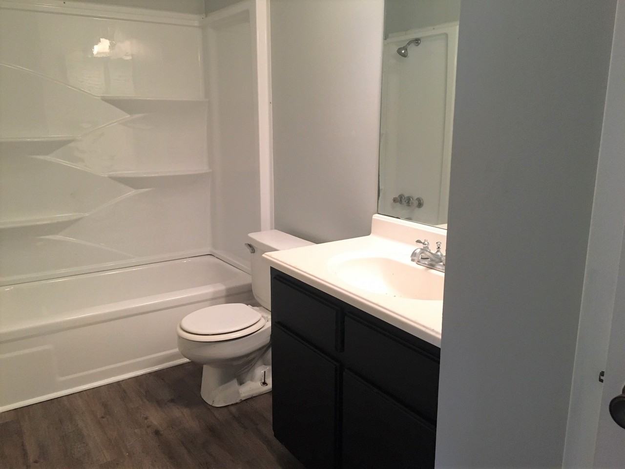 520 E Lagrange St #17 - Photo 7 of 21