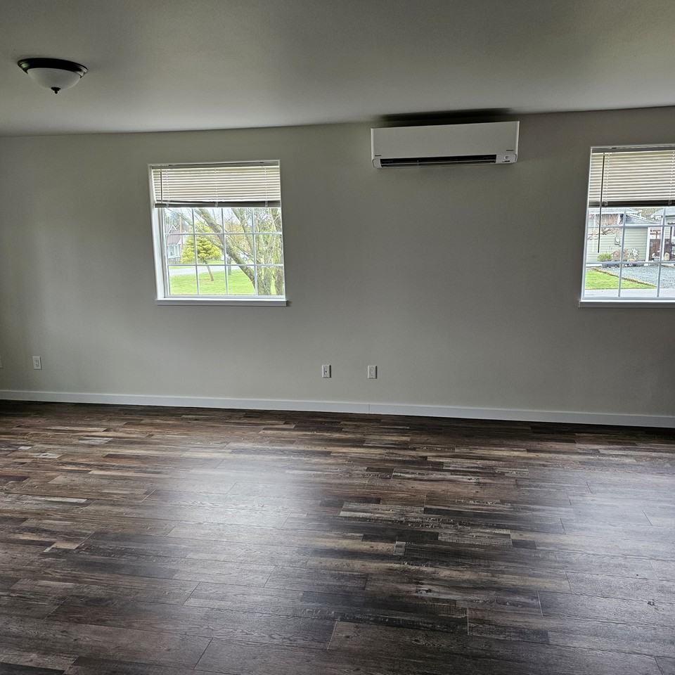 1701 11th St #NA - Photo 2 of 14