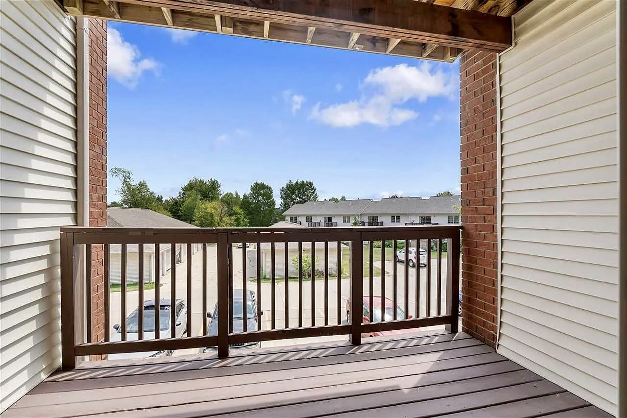835 Blue Sky Dr #201 - Photo 3 of 10