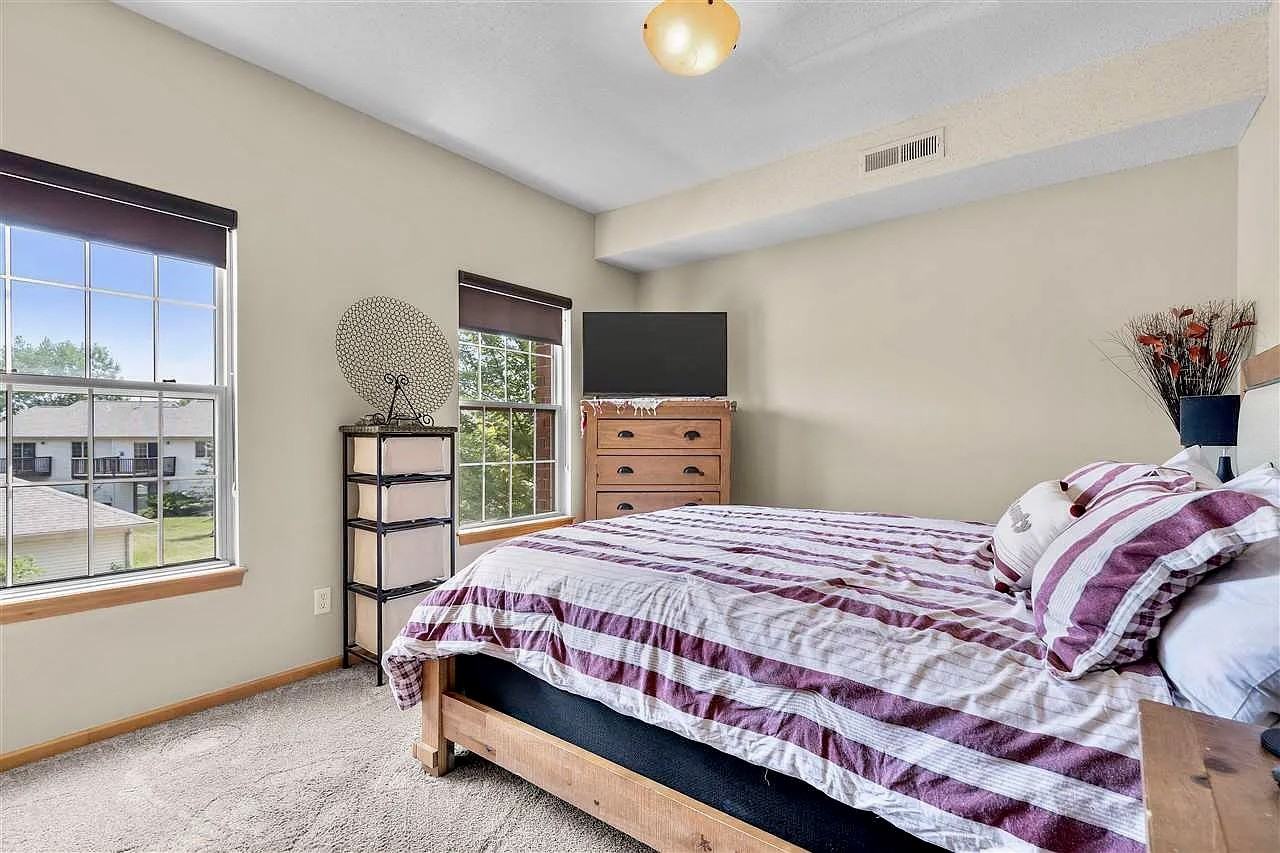 835 Blue Sky Dr #201 - Photo 6 of 10