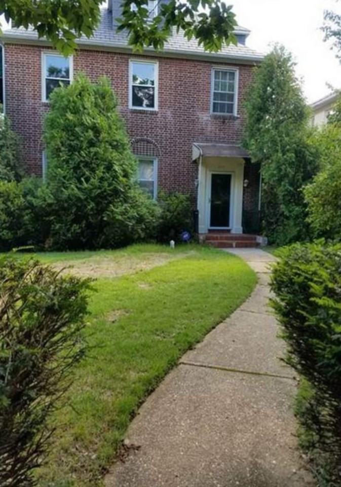 3213 Dorchester Rd #NA - Photo 3 of 11