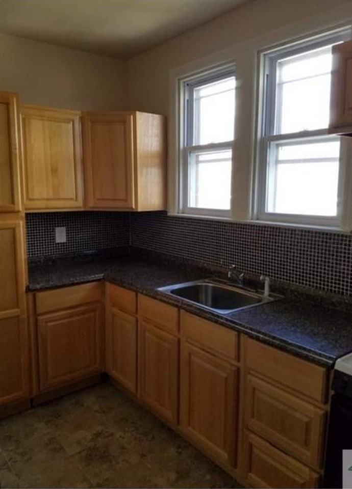 3213 Dorchester Rd #NA - Photo 5 of 11