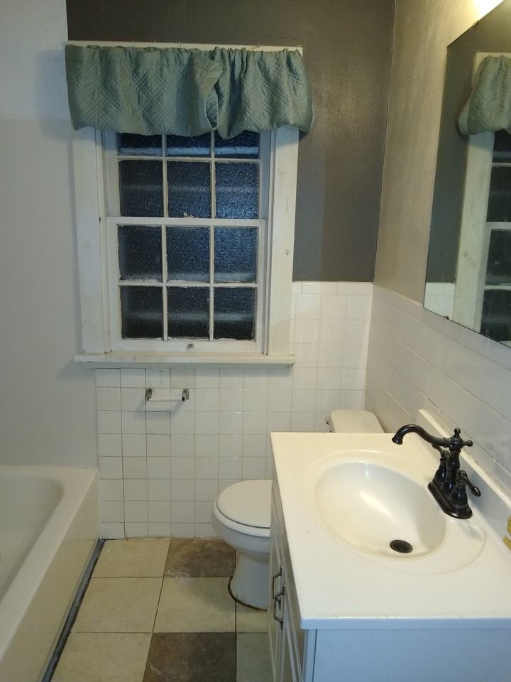 3408 Charlack Ave #NA - Photo 4 of 7