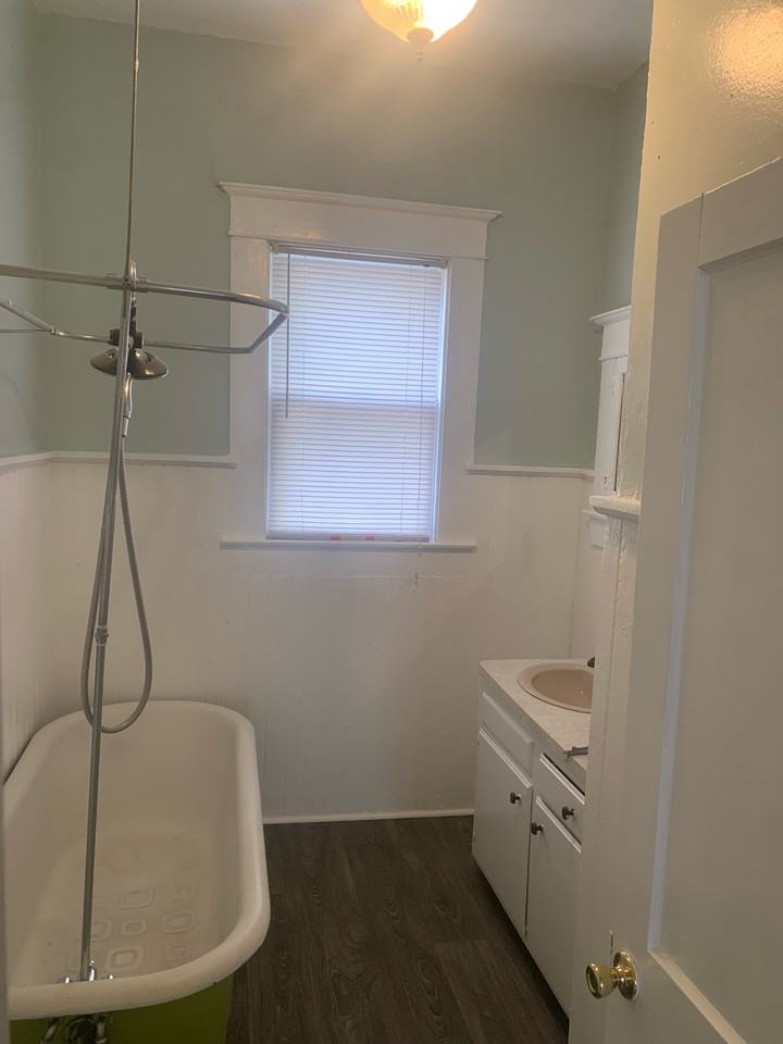 210 E Arsenal #1 - Photo 6 of 9