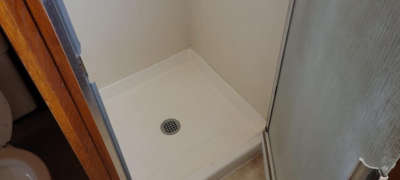 618 Glorene Ave Apt C #NA - Photo 2 of 13