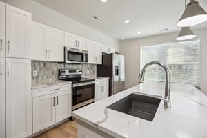 featured image of 101 Poe Dr