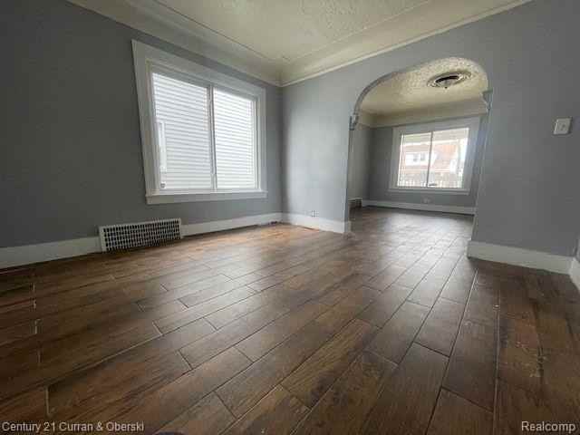 5530 Neckel St - Photo 3 of 9