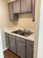 featured image of 906 Morris St