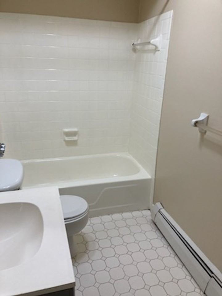 Morris Apartments - Photo 6 of 8