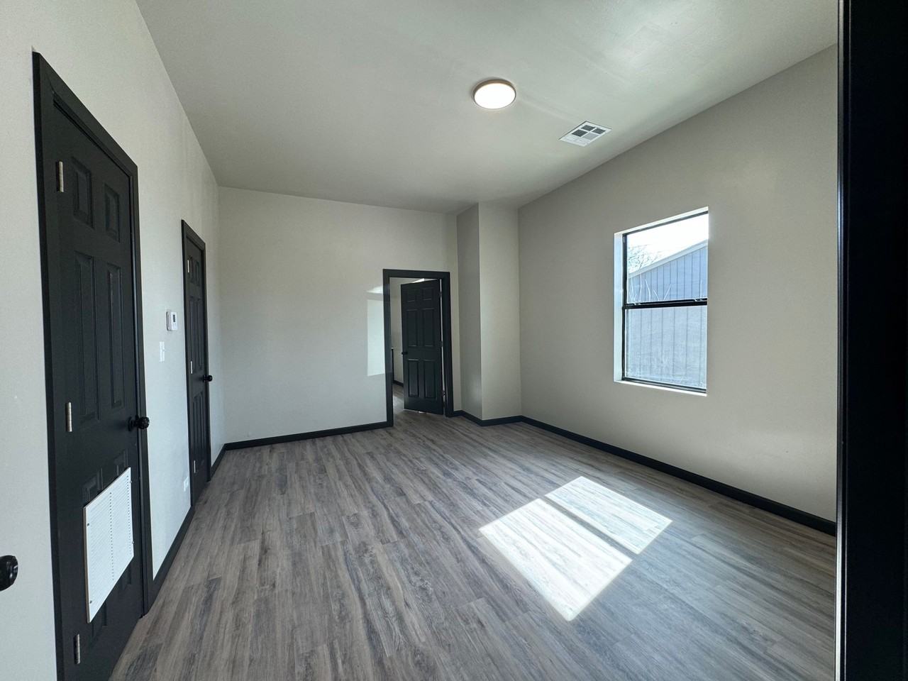 RPG DUPLEX-2 Units - Photo 3 of 8