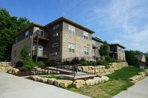 featured image of 400 S Van Buren St