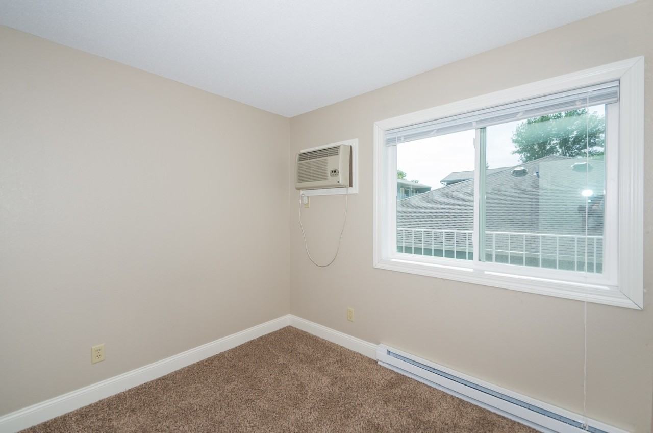 Dynasty Apartments - Photo 5 of 9