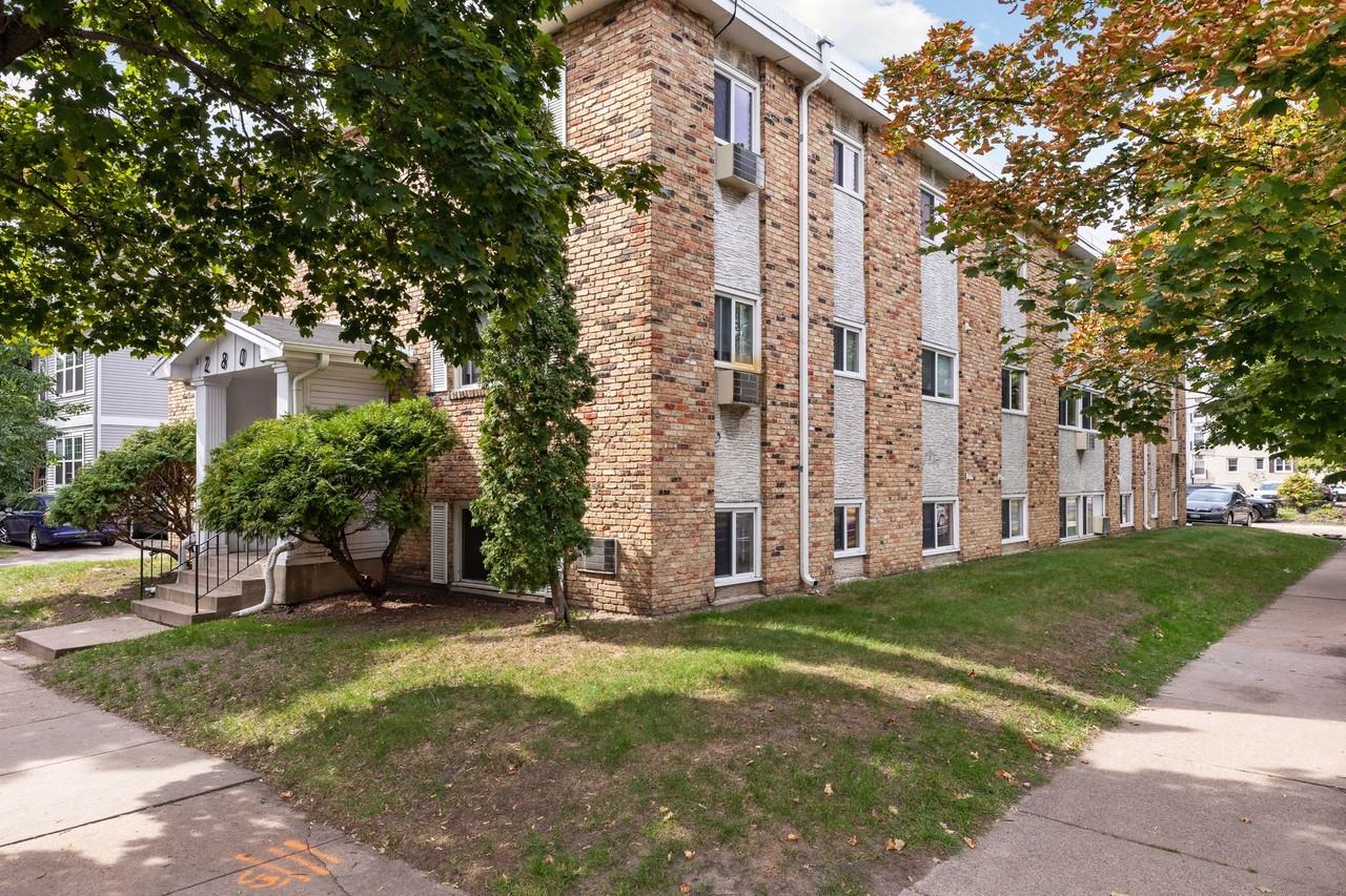 2800 Colfax - Photo 2 of 5