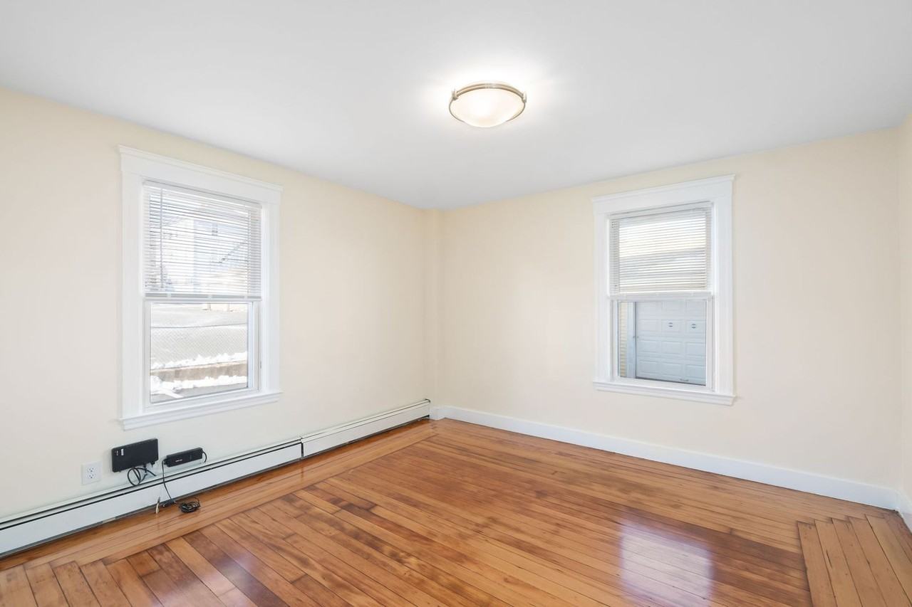 1011 Dexter Street Apartments 1011 Dexter St, Central Falls, RI 02863