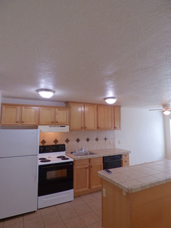 Meadowview Apartments - Photo 5 of 15