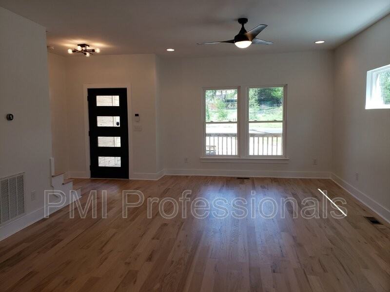 215 Eisenhower Dr #A - Photo 2 of 13