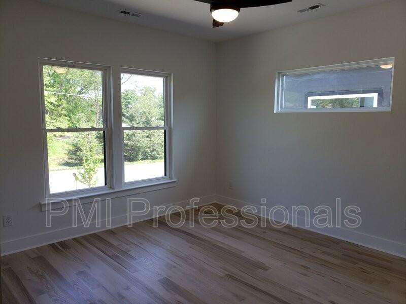 215 Eisenhower Dr #A - Photo 5 of 13