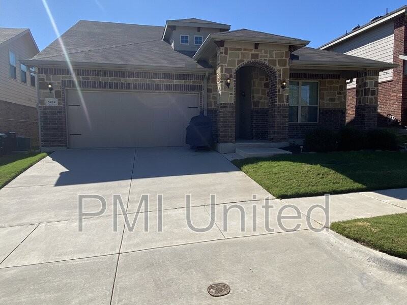 5424 Sea Cove Ln - Photo 2 of 34