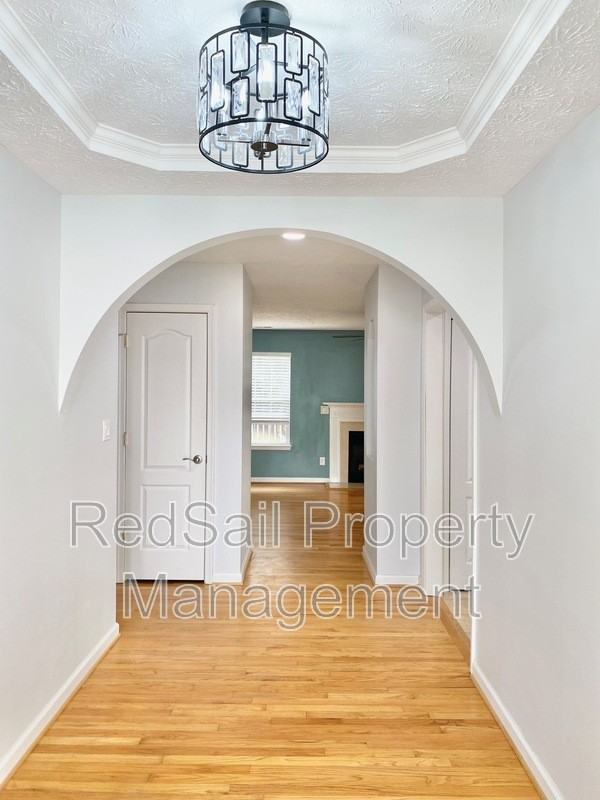 5800 Montpelier Dr - Photo 3 of 24