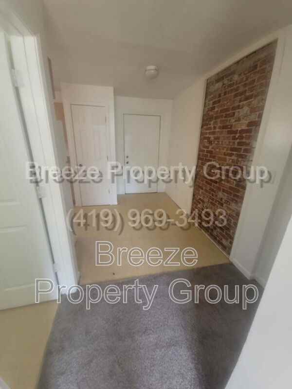 521 Hope St - Photo 3 of 14